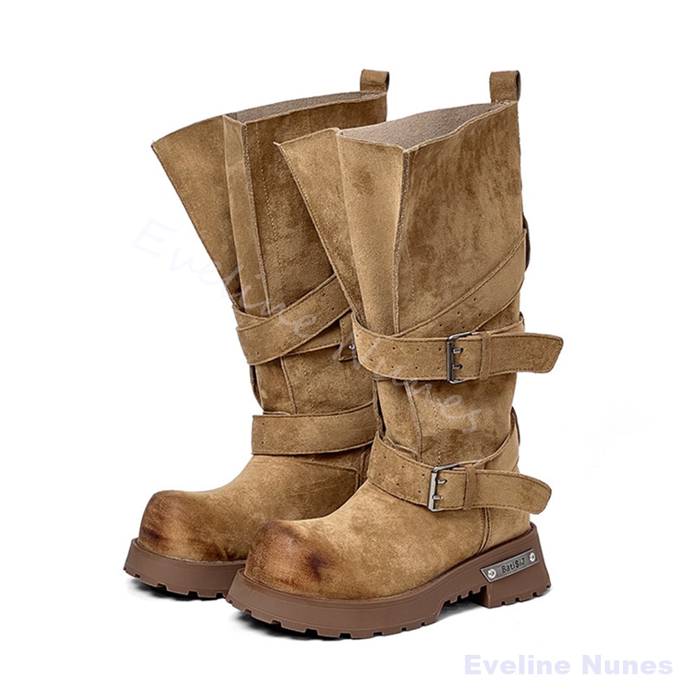 Wide Fit Heels - Weit geschnittene Stiefel mit Schnalle und