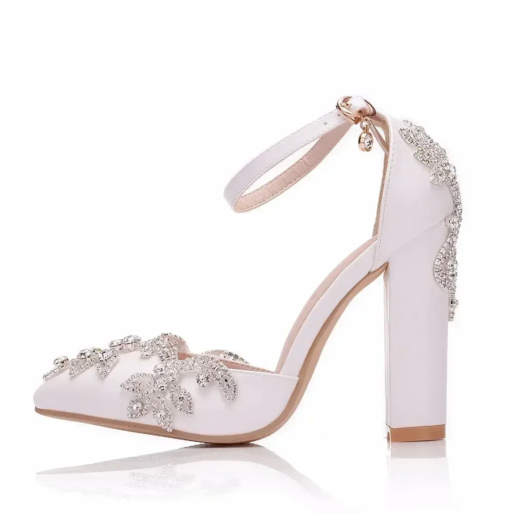 2026 Damenschuhe mit dickem Ab – Wide Fit Heels Bewertung und Preis