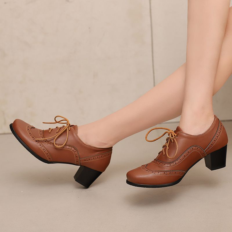 REAVE CAT Braune Damen-Pumps,  – Women'S Shoes To Men'S Size Bewertung und Preis